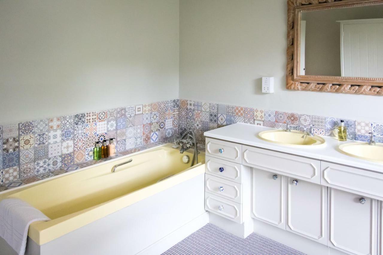 Newton Farmhouse B & B Jedburgh Dış mekan fotoğraf